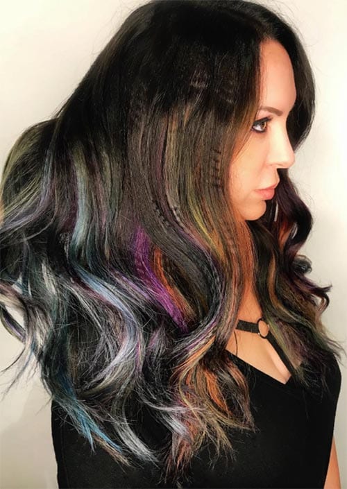 How to use hair chalk?