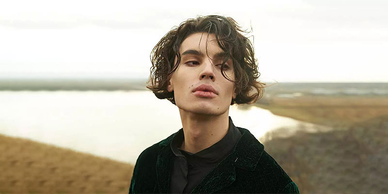 How To Style An Eboy Haircut?