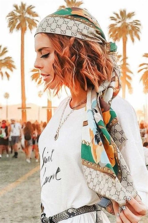 How to do a hippie hairstyle?