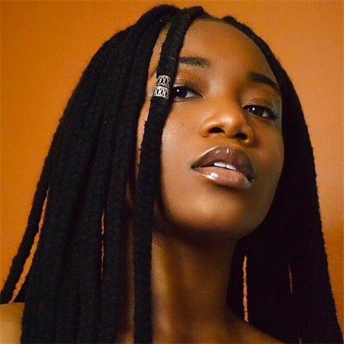 What are the benefits of yarn braids?